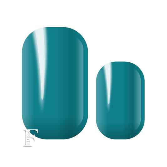 solid rich teal coloured nail wraps
