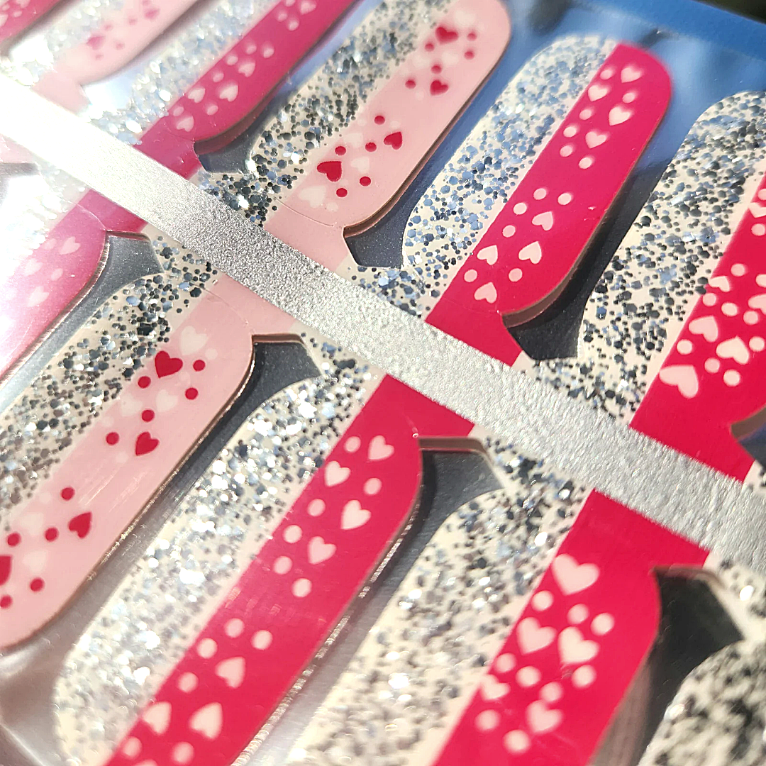 FLOSSé x series Minnie nail wraps. Close up showing sequin glitter detailing. 